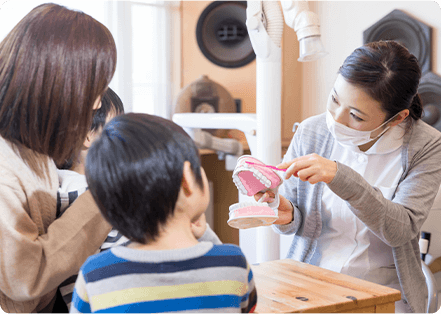 親子でたの歯く、歯みがきしよう